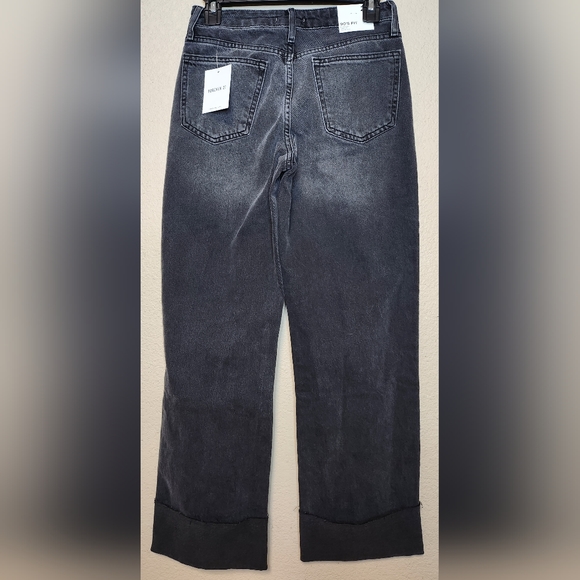 Forever 21 Juniors Loose Fit/90s Fit Black Ripped Jeans Size 24 - Picture 2 of 14